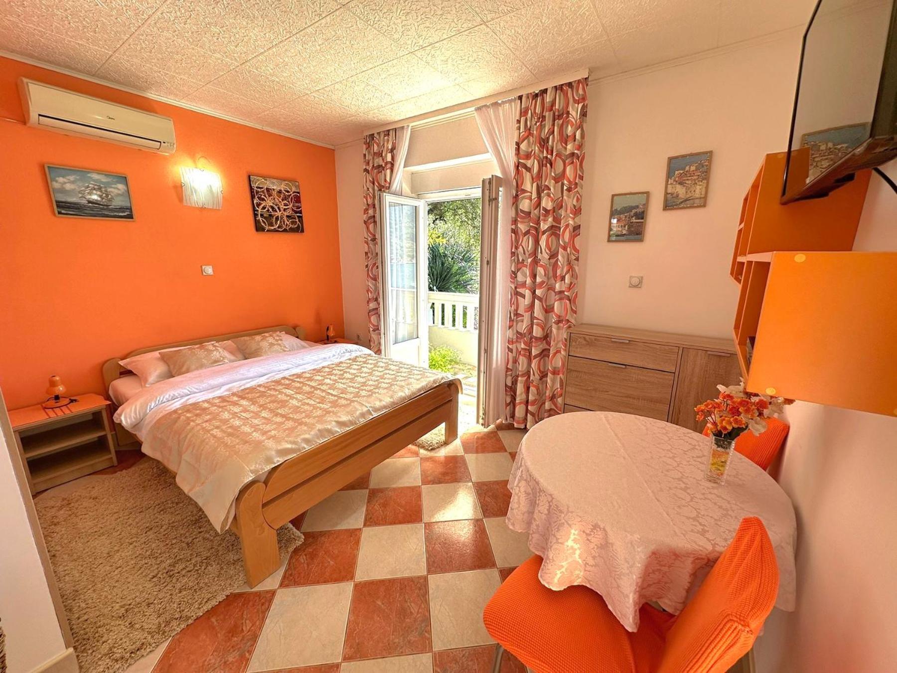 Apartments Okuka تيفات المظهر الخارجي الصورة