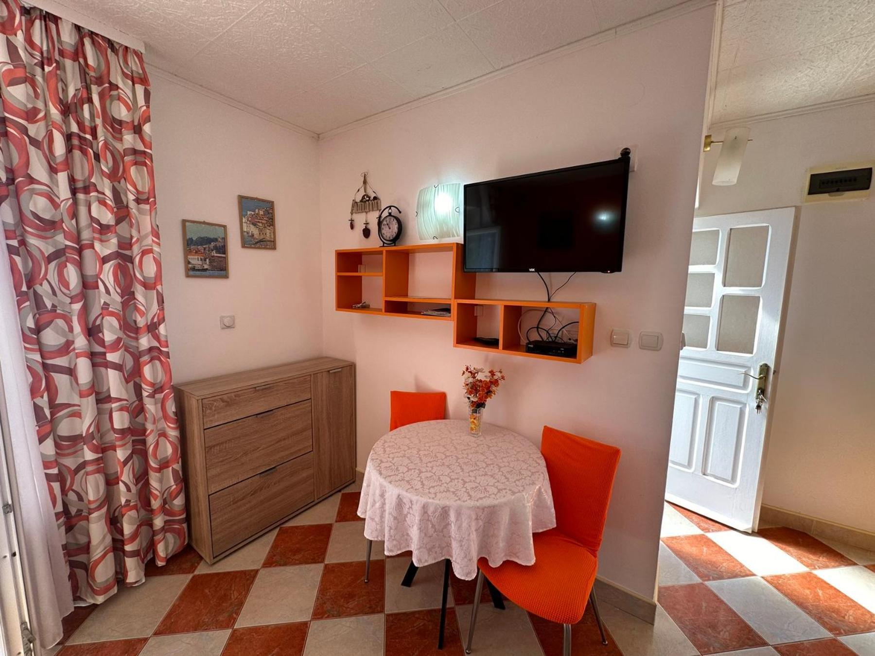Apartments Okuka تيفات المظهر الخارجي الصورة