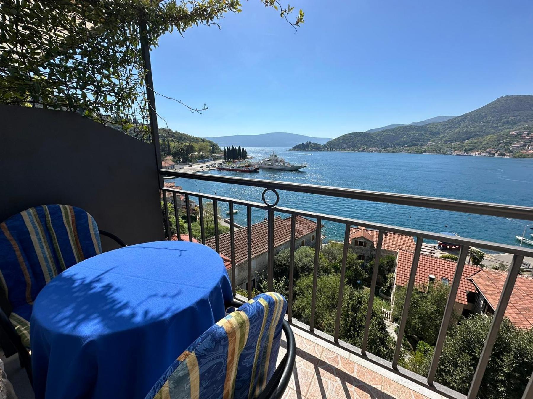 Apartments Okuka تيفات المظهر الخارجي الصورة