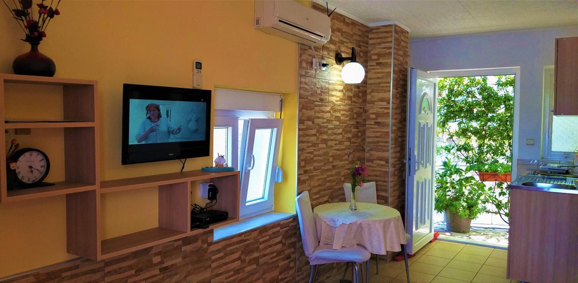 Apartments Okuka تيفات الغرفة الصورة